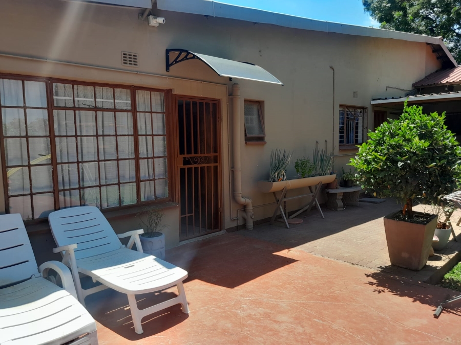 4 Bedroom Property for Sale in Protea Park North West